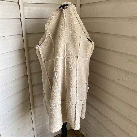 Nic + Zoe Faux Fur Shearling Vest Coat - Picture 6 of 8